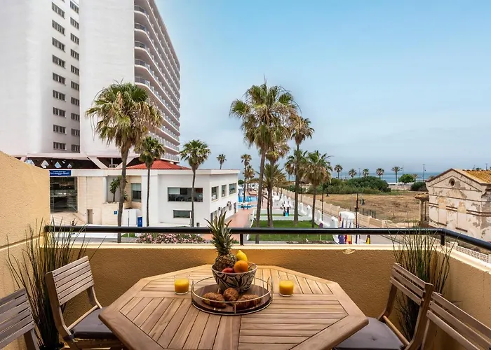 Charming Apartment Near Beach, Sea View Terrace