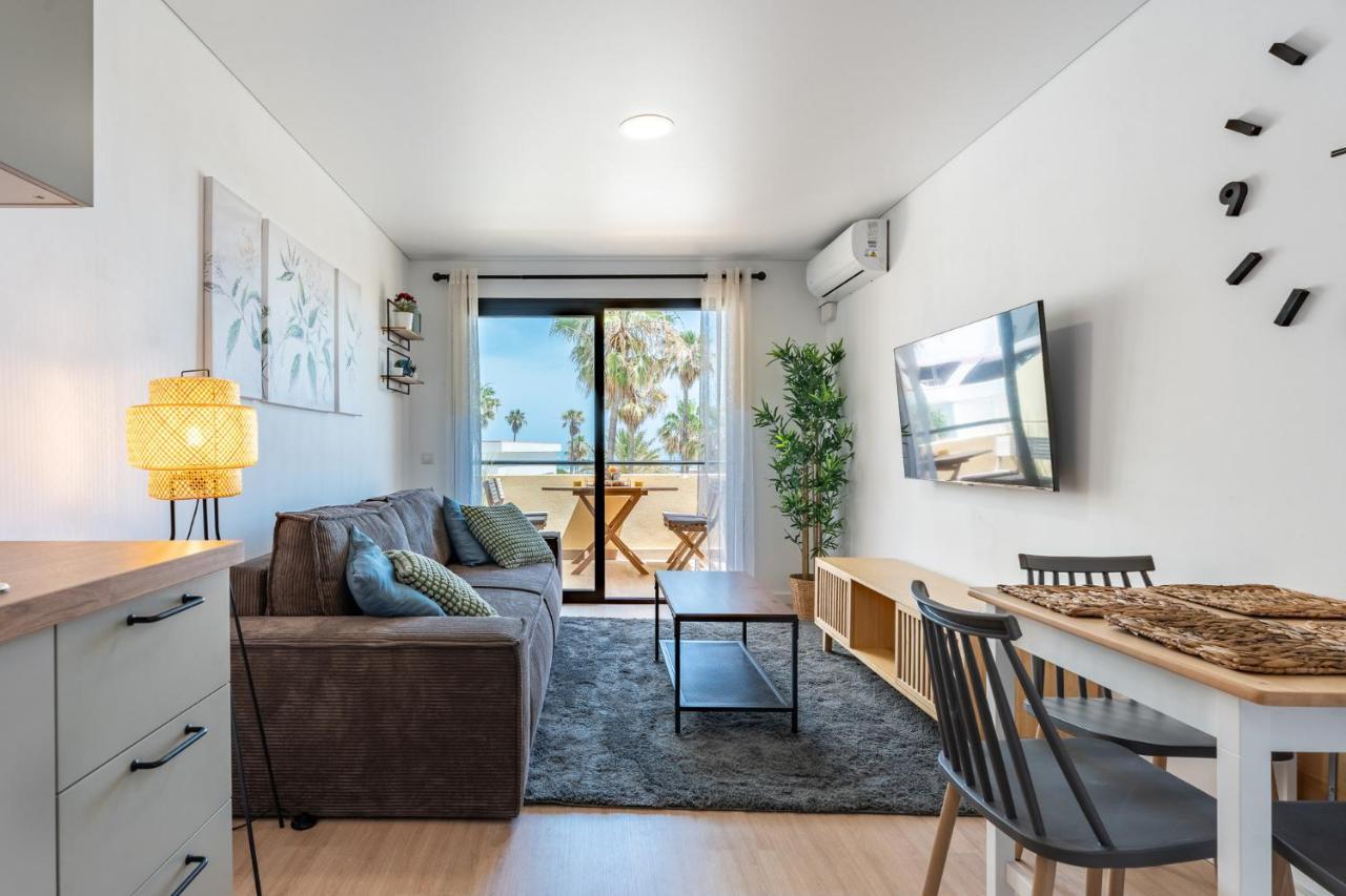 Charming Near Beach, Sea View Terrace Apartment Torremolinos