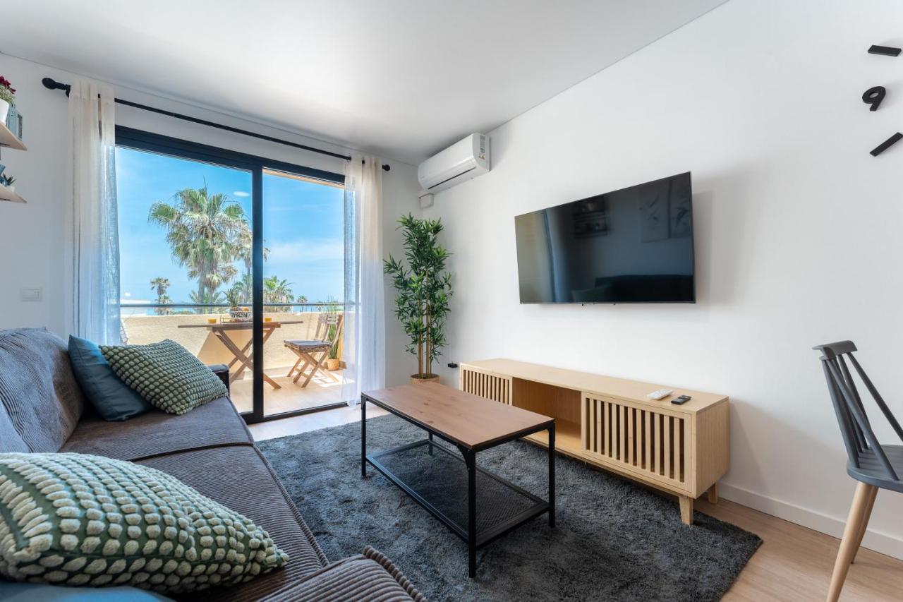 Charming Near Beach, Sea View Terrace Apartment *